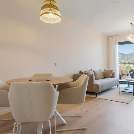 アパート With Pool By Costarentals - Ref 251 ミハス